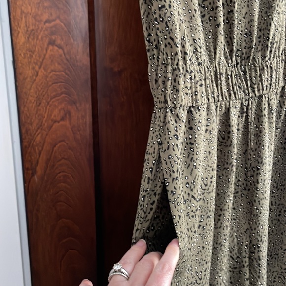 Wide leg Jumpsuit with pockets! Sz M Doe & Rae - Picture 8 of 8